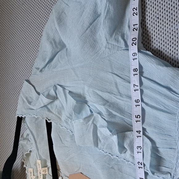 B4 NWT Main Strip Ling Sleeve Open Front Ruffled Tiered Kimono Blue Sm Md Lg - Picture 10 of 12